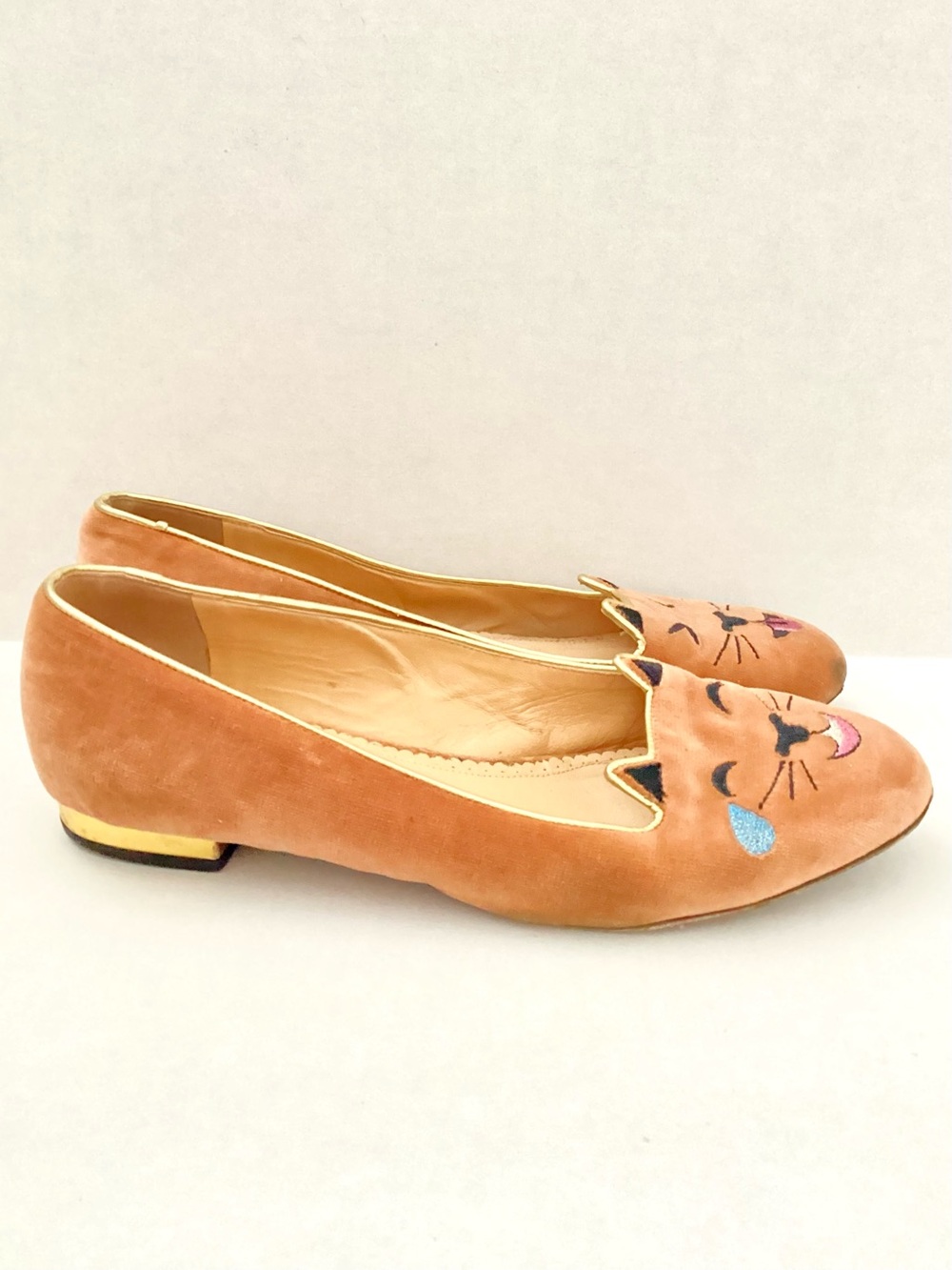 CHARLOTTE OLYMPIA #EMOTICATS Velvet Flats Size 39 Org. $525 - Picture 7 of 13